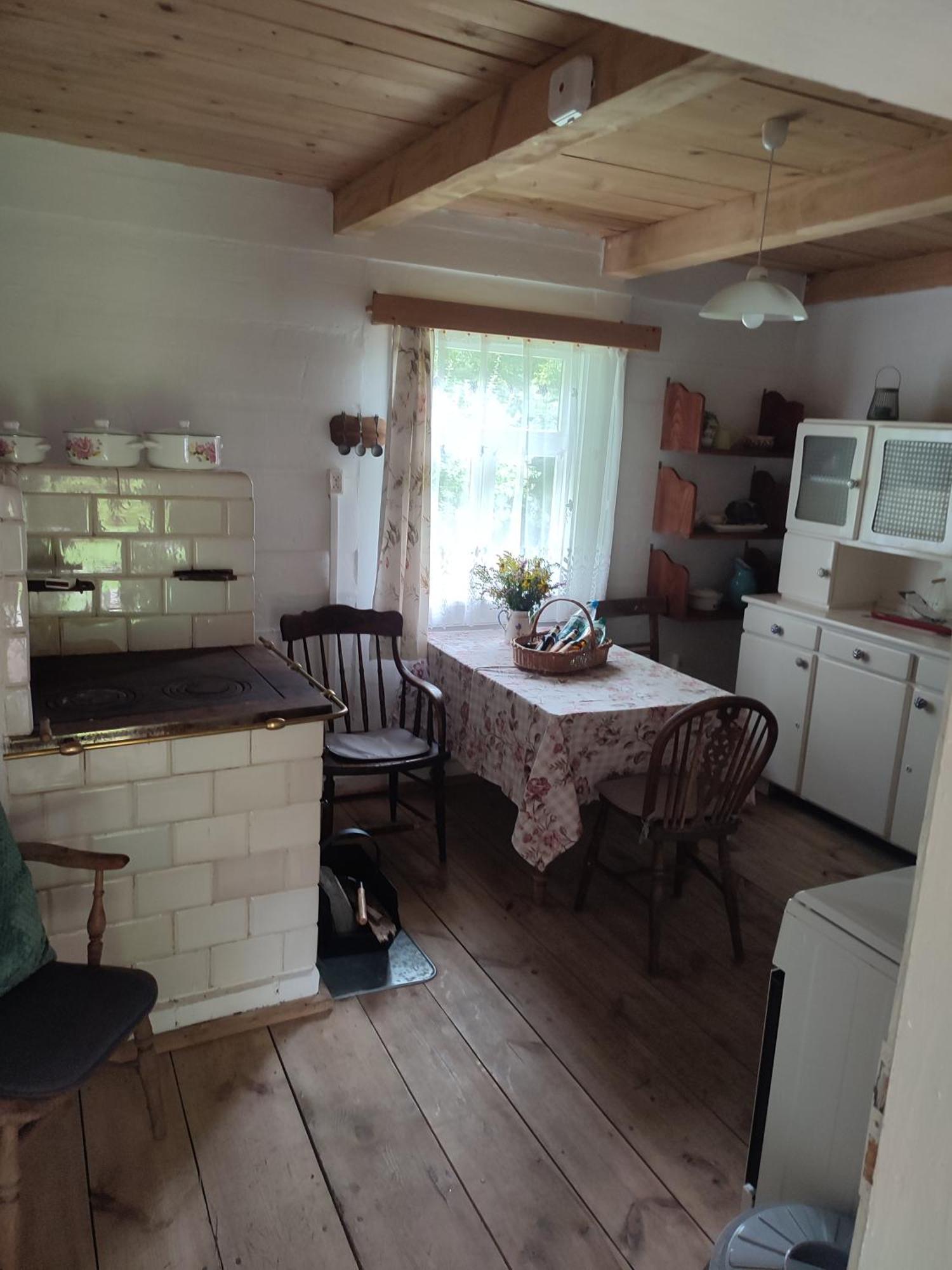 Roztoczanska Derylowka, Na Roztoczu Apartment *